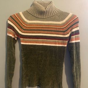 Vintage Green Turtleneck